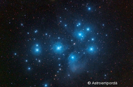 Les plèiades M45