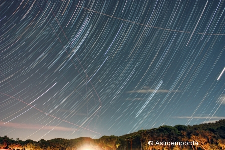 Dracònides, avions i traços d'estrelles