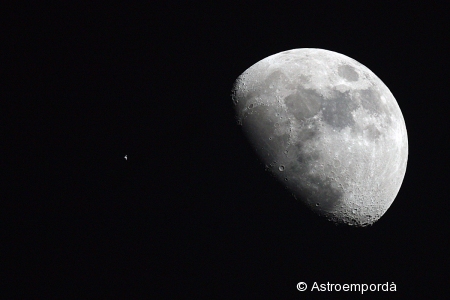 Trànsit de la ISS per la lluna